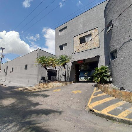 Motel Caribe Белу-Оризонті Екстер'єр фото